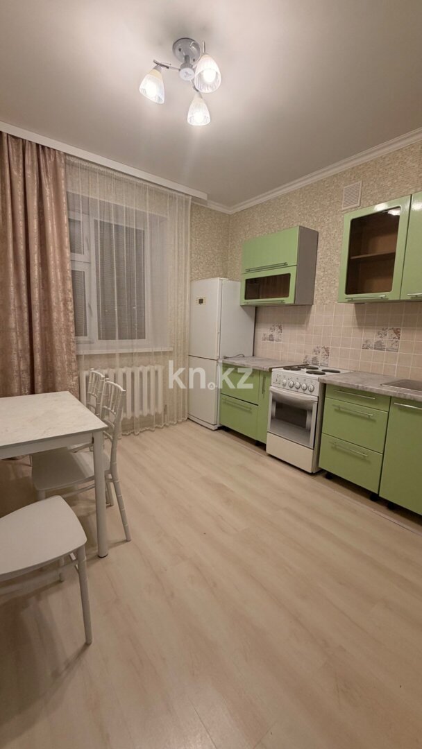 Продажа 1-комнатной квартиры, 37 м² в Астане