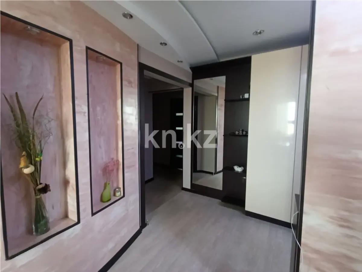 Продажа 5-комнатной квартиры, 100 м², ул. Таттимбета, дом  12 в Караганде - фото 8