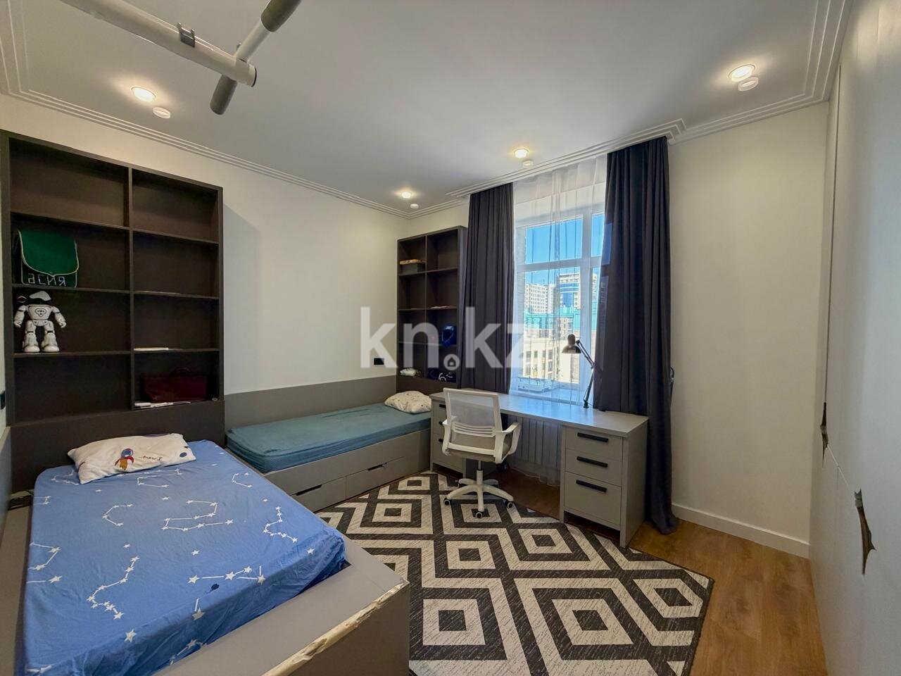 Продажа 4-комнатной квартиры, 102 м² в Караганде - фото 3