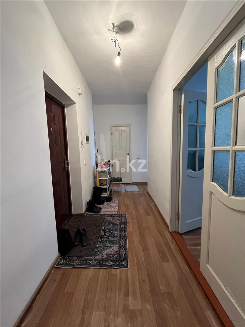 Продажа 2-комнатной квартиры, 60 м², пр. Шахтеров, дом  74 - Продажа квартир в Караганде фото 6 из 8