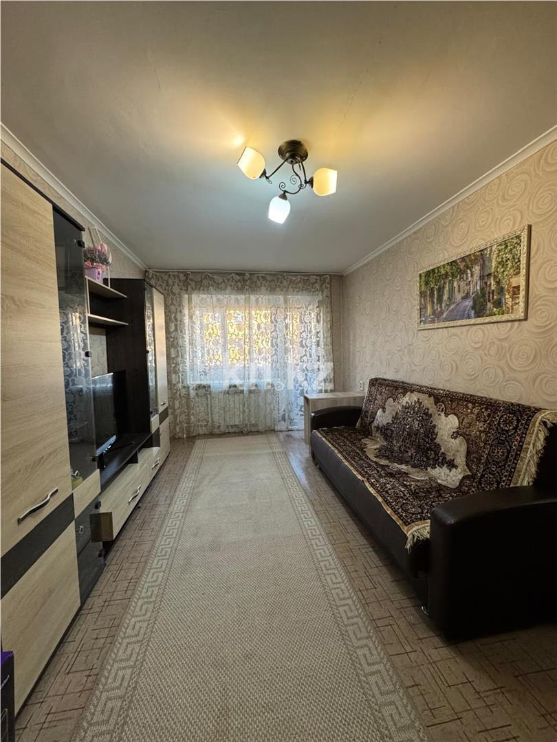 Продажа 2-комнатной квартиры, 42 м², пр. Бухар-жырау, дом  79/2 - Продажа  двухкомнатных квартир в Караганде без посредников фото 1 из 10