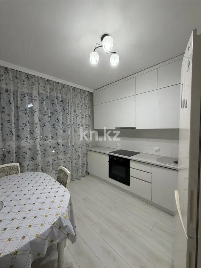 Продажа 1-комнатной квартиры, 40 м² в Астане - фото 2