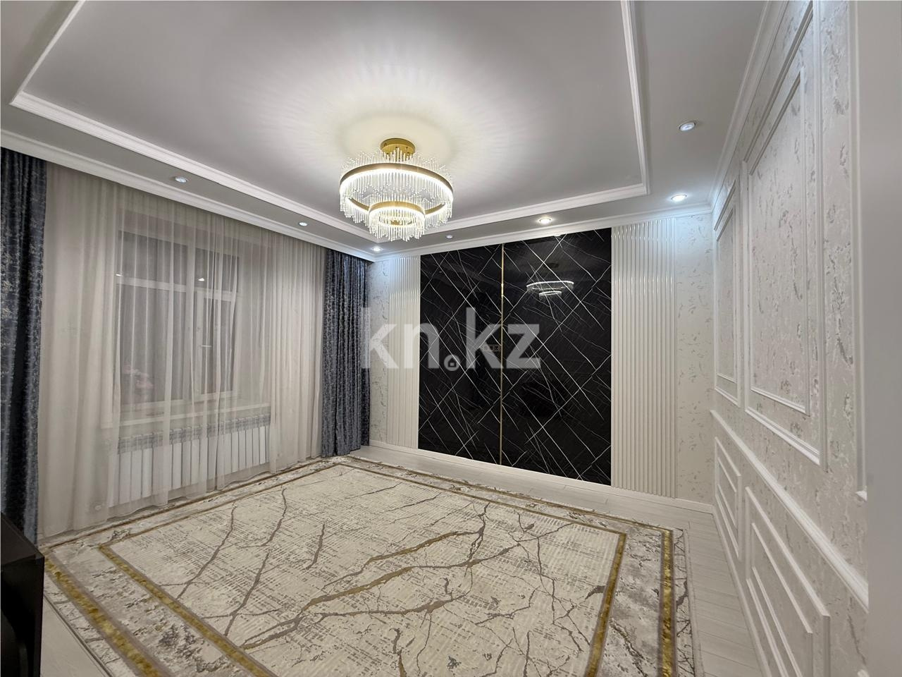 Продажа 3-комнатной квартиры, 79 м² - Продажа квартир в кирпичном доме в Караганде фото 1 из 16