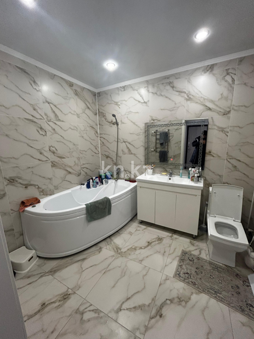 Продажа 3-комнатной квартиры, 66 м², ул. Таттимбета, дом  5/5 в Караганде - фото 9