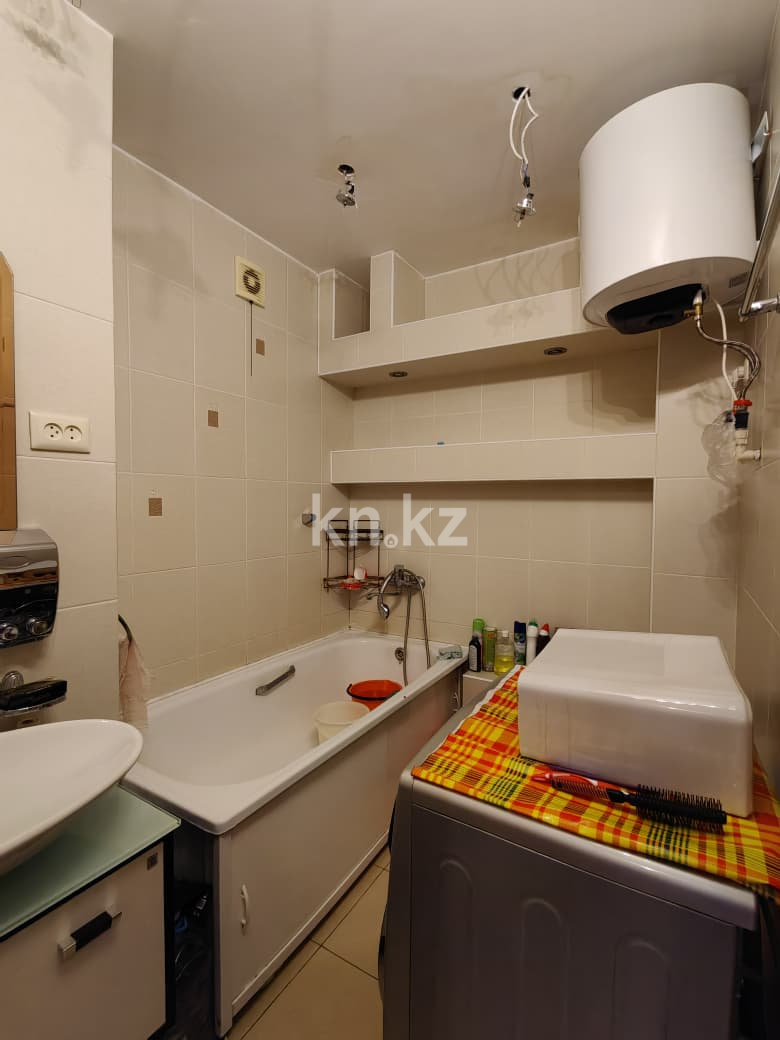 Продажа 2-комнатной квартиры, 41 м², ул. Можайского, дом  11 - Продажа квартир в Караганде фото 18 из 25