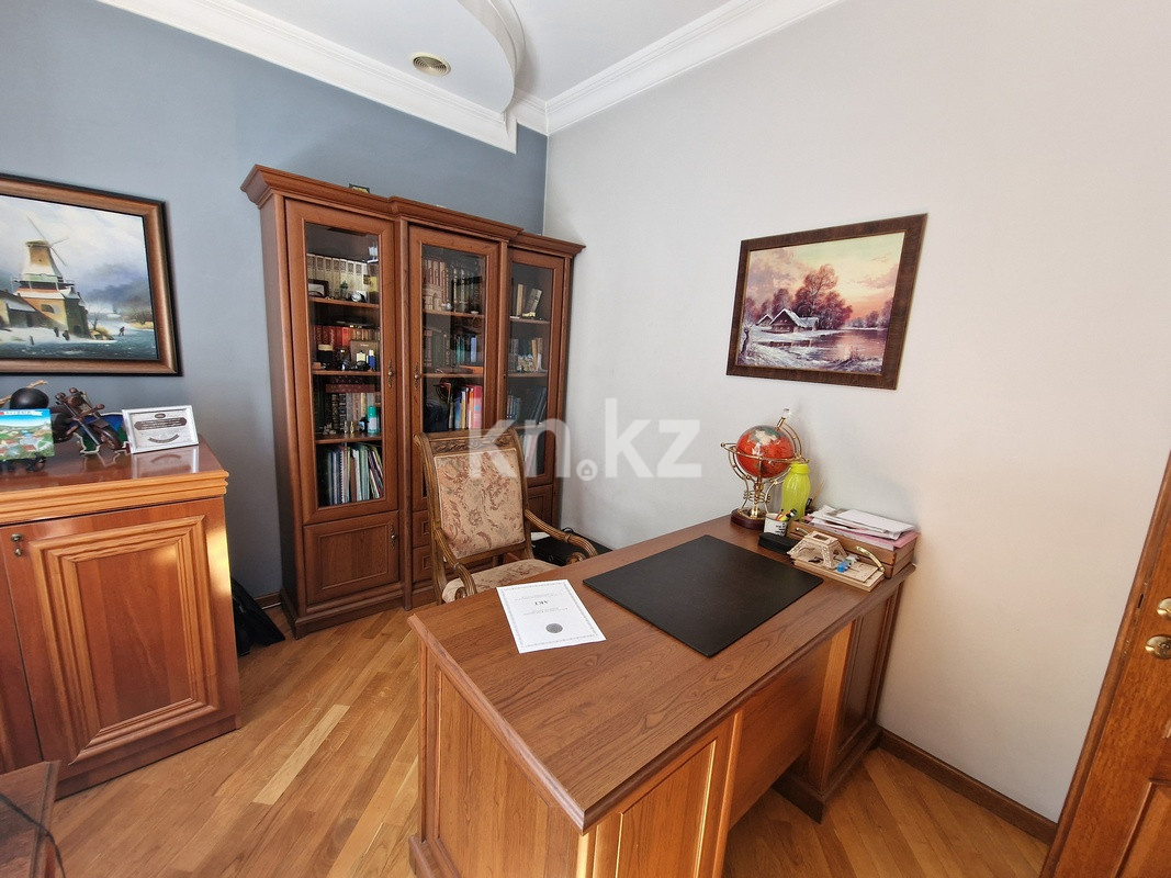 Продажа 7-комнатного дома, 458 м², Мамыр-4 мкр-н - Продажа домов, коттеджей в Алматы фото 18 из 40