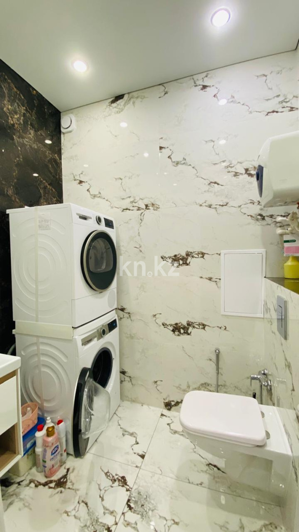 Продажа 3-комнатной квартиры, 80 м², ул. Ашимова, дом  21 в Караганде - фото 19