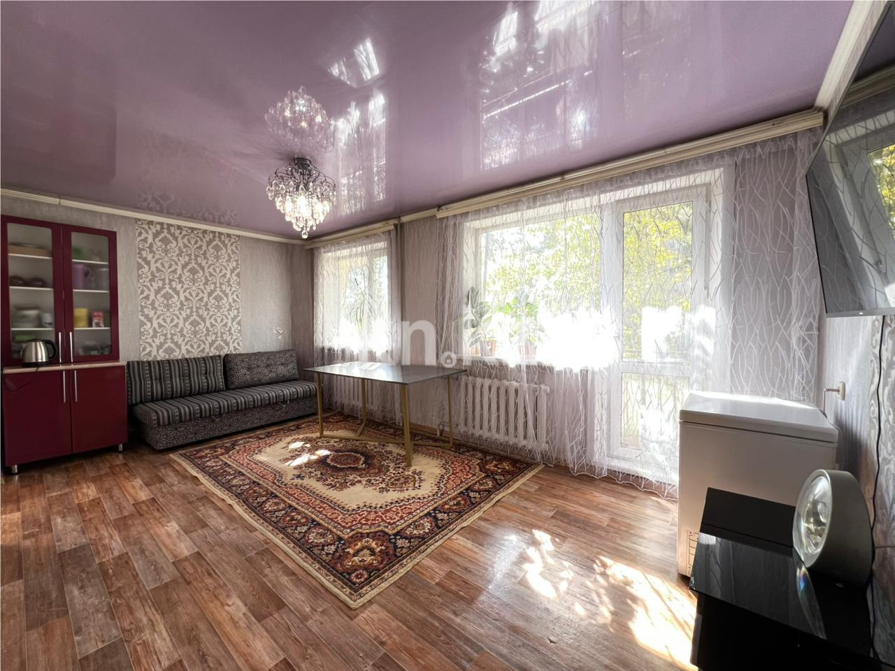 Продажа 4-комнатной квартиры, 74 м², 1 кв-л - Продажа квартир в Караганде фото 10 из 21