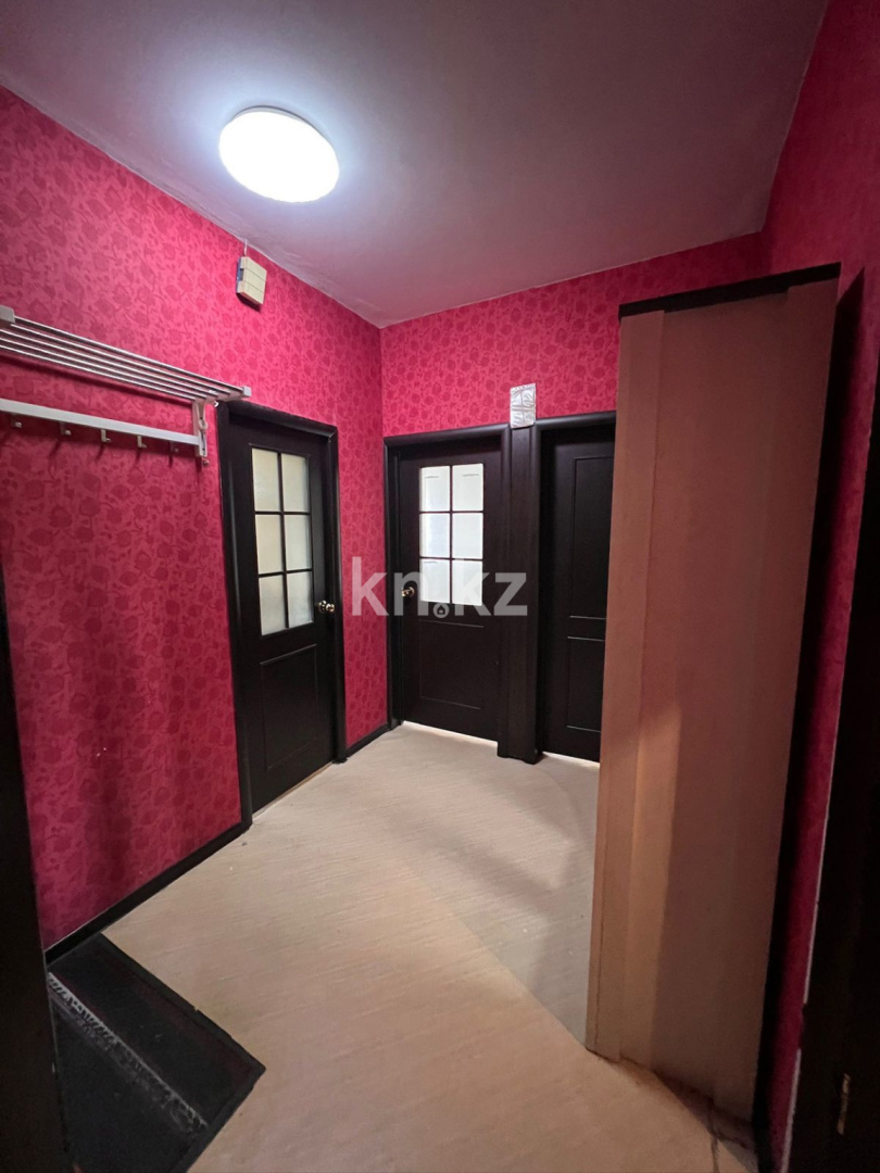 Продажа 3-комнатной квартиры, 69 м², ул. Аносова, дом  47 в Алматы - фото 2