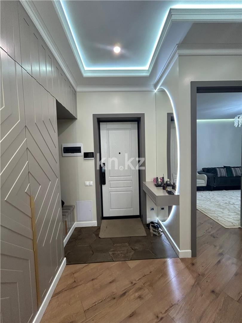 Продажа 3-комнатной квартиры, 105 м², ул. Бокейхана в Астане - фото 14