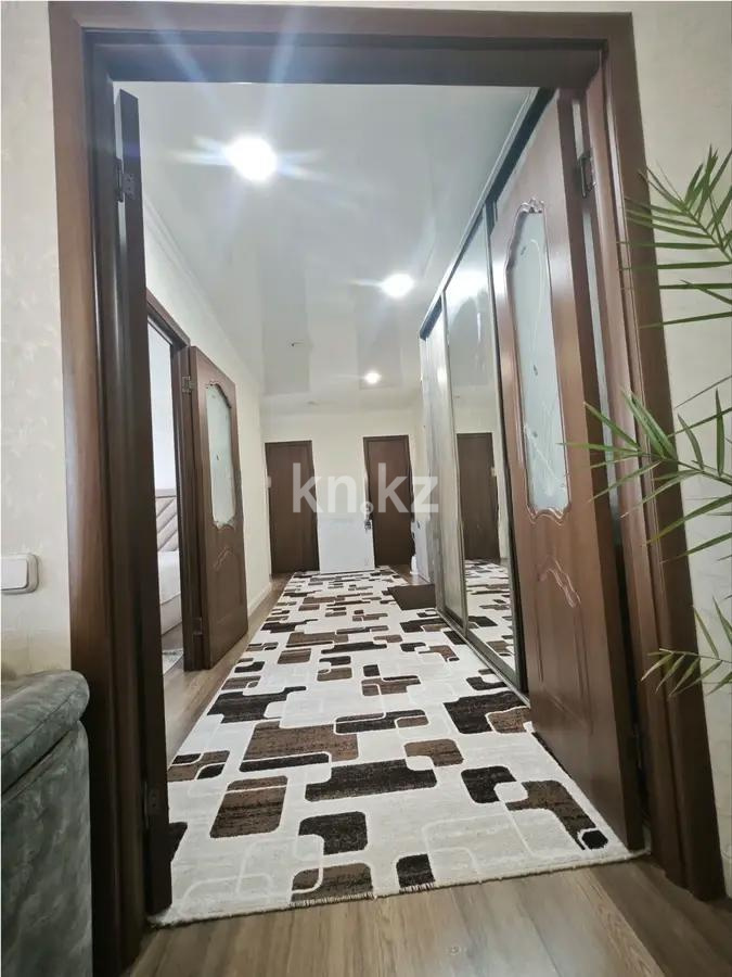 Продажа 2-комнатной квартиры, 64 м², ул. Ермекова в Караганде - фото 4
