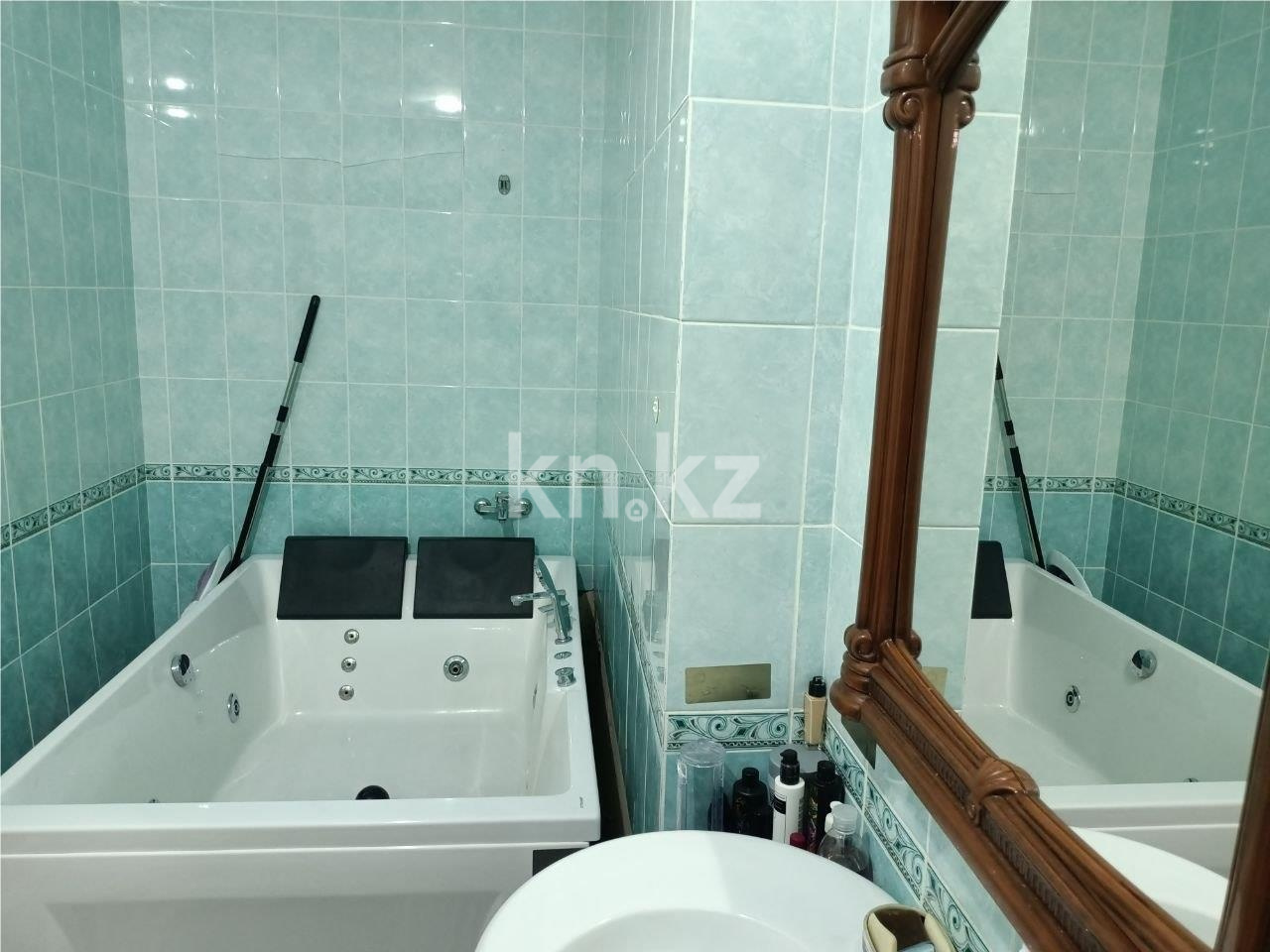 Продажа 4-комнатной квартиры, 177.6 м² в Астане - фото 30