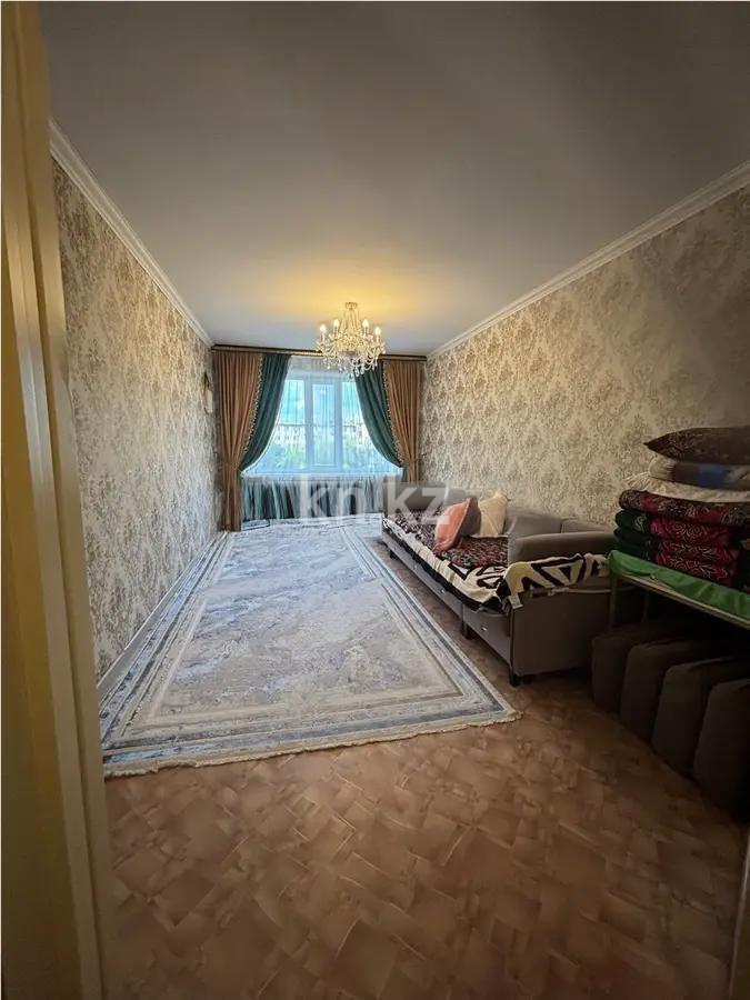Продажа 3-комнатной квартиры, 64 м², мкр-н 15, дом  26/3 - Продажа  трехкомнатных квартир в Караганде без посредников с фото фото 1 из 8