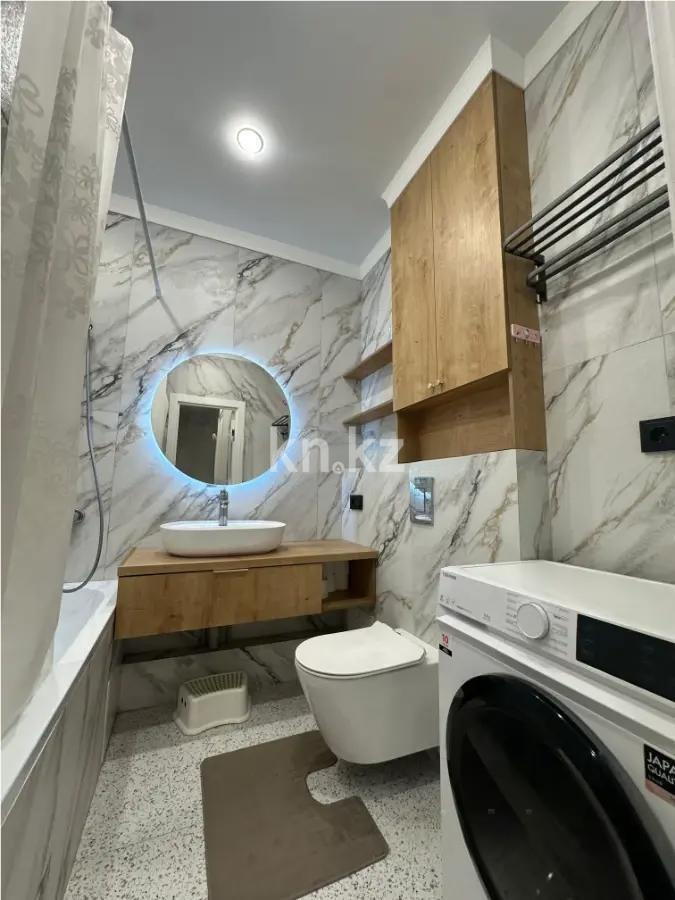 Продажа 2-комнатной квартиры, 39 м², ул. Сатпаева, дом  90/62 в Алматы - фото 3