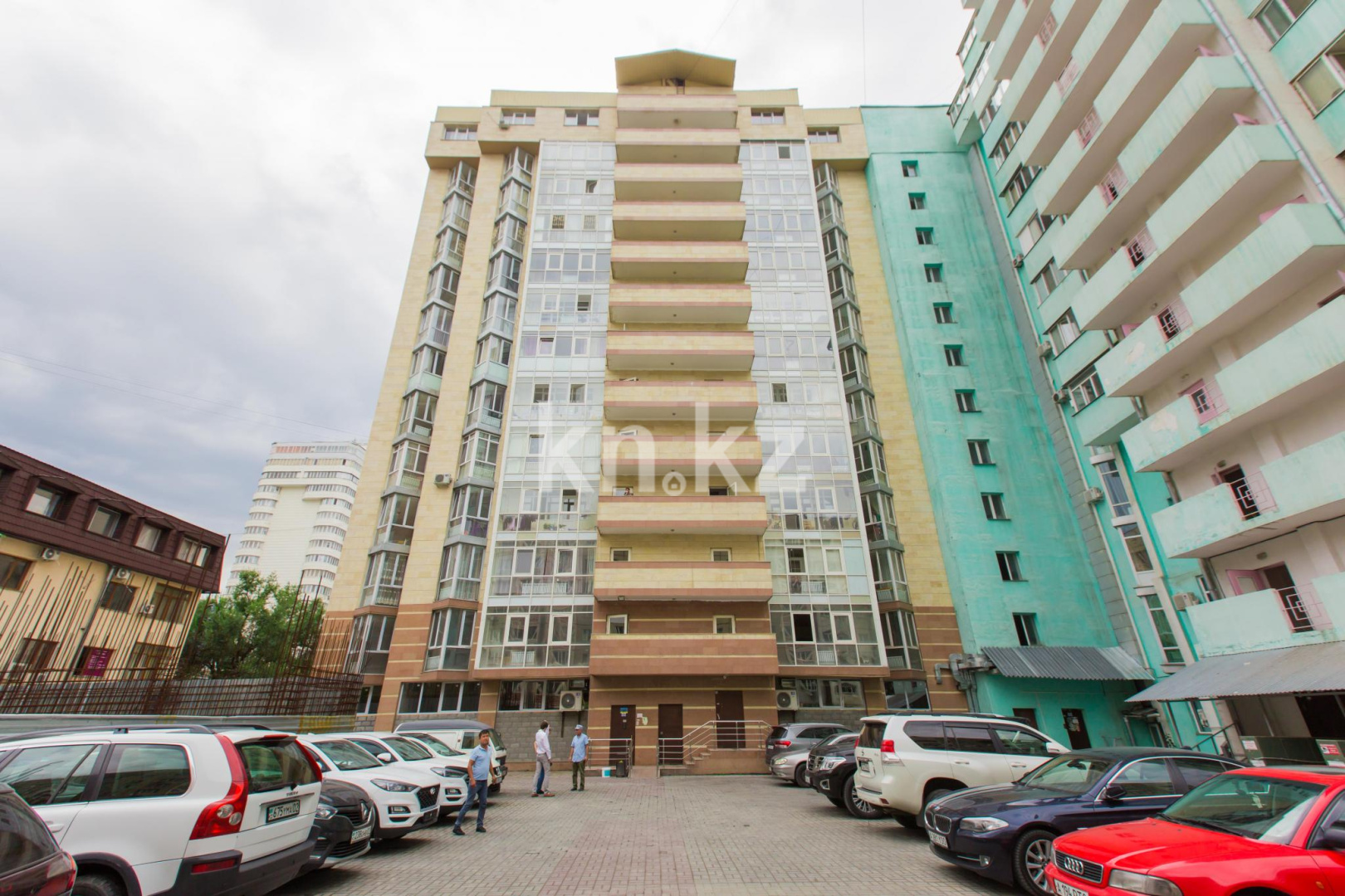 Продажа 3-комнатной квартиры, 73 м², ул. Розыбакиева, дом  283а в Алматы - фото 9