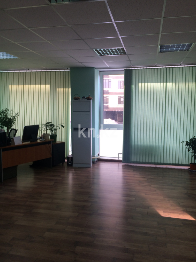 Продажа , 232 м², ул. Сатпаева, дом  30а/3 - Продажа офисных и торговых помещений в Алматы без посредников фото 2 из 3