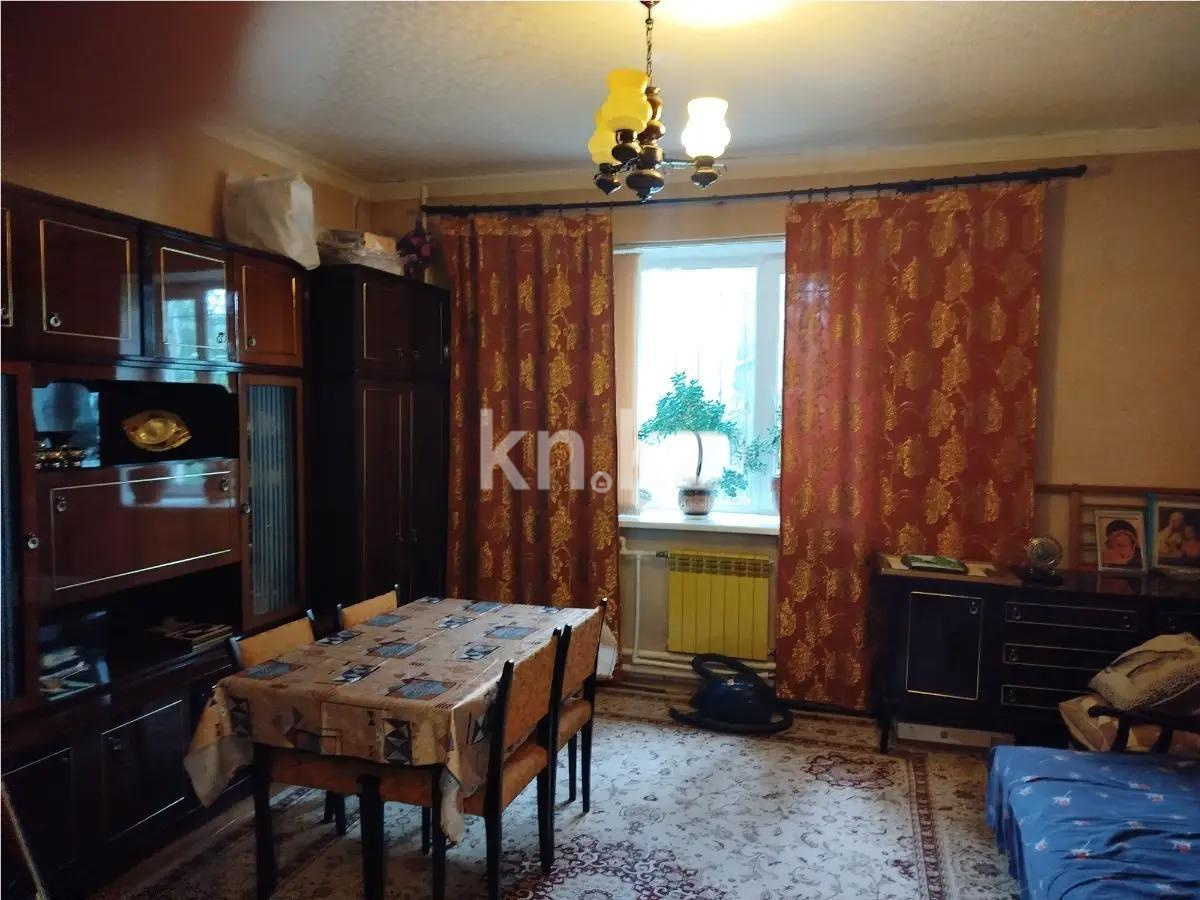 Продажа 2-комнатной квартиры, 59 м², ул. Сарсекова, дом  55 - Продажа квартир в Караганде без посредников с фото фото 1 из 7