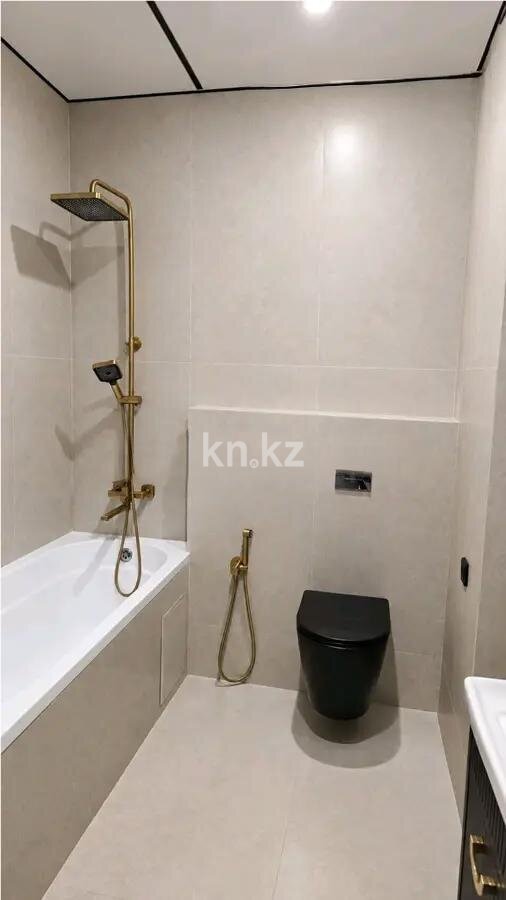 Продажа 2-комнатной квартиры, 51.8 м² в Алматы - фото 4