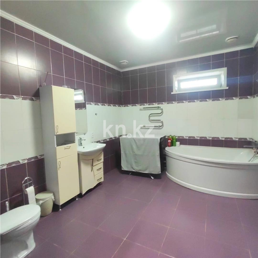 Продажа 4-комнатного дома, 157 м² - Продажа действующего бизнеса в Шахтинске фото 11 из 21
