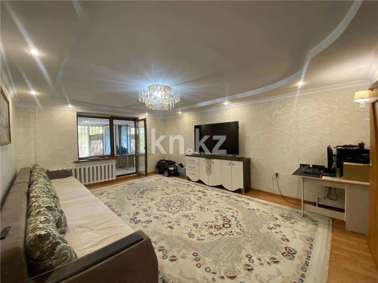 Продажа 4-комнатной квартиры, 100 м² - Недвижимость в Караганде - страница 8 фото 2 из 14