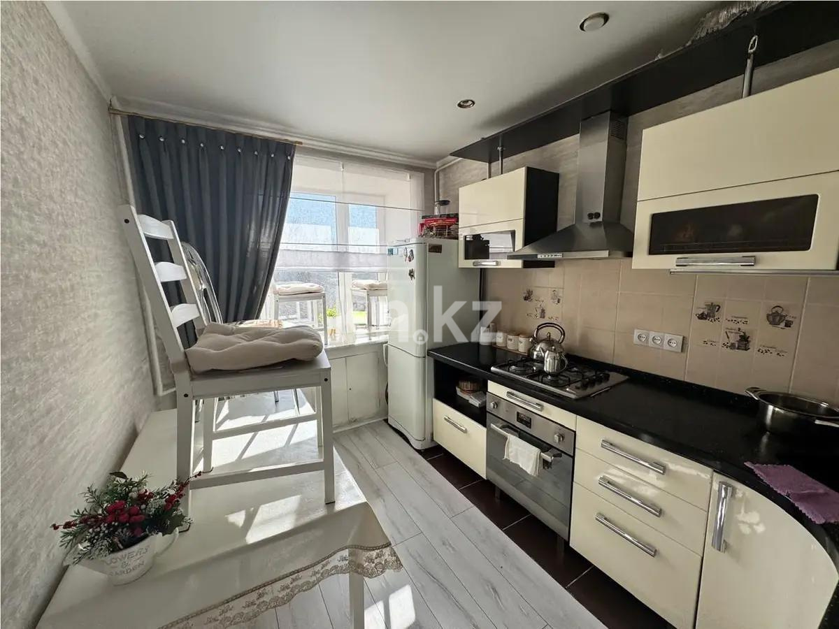 Продажа 3-комнатной квартиры, 60 м² - Продажа квартир в кирпичном доме в Караганде фото 4 из 6