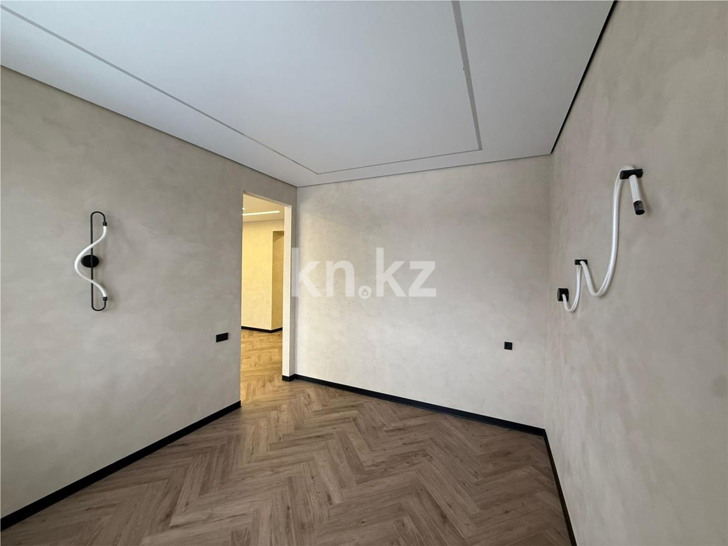 Продажа 3-комнатной квартиры, 104 м² - Продажа трехкомнатных квартир в Караганде фото 8 из 17