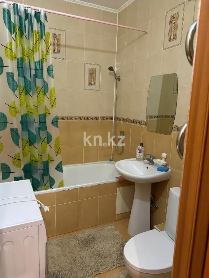 Продажа 1-комнатной квартиры, 46 м², ул. Куйши Дина, дом  30 в Астане - фото 4