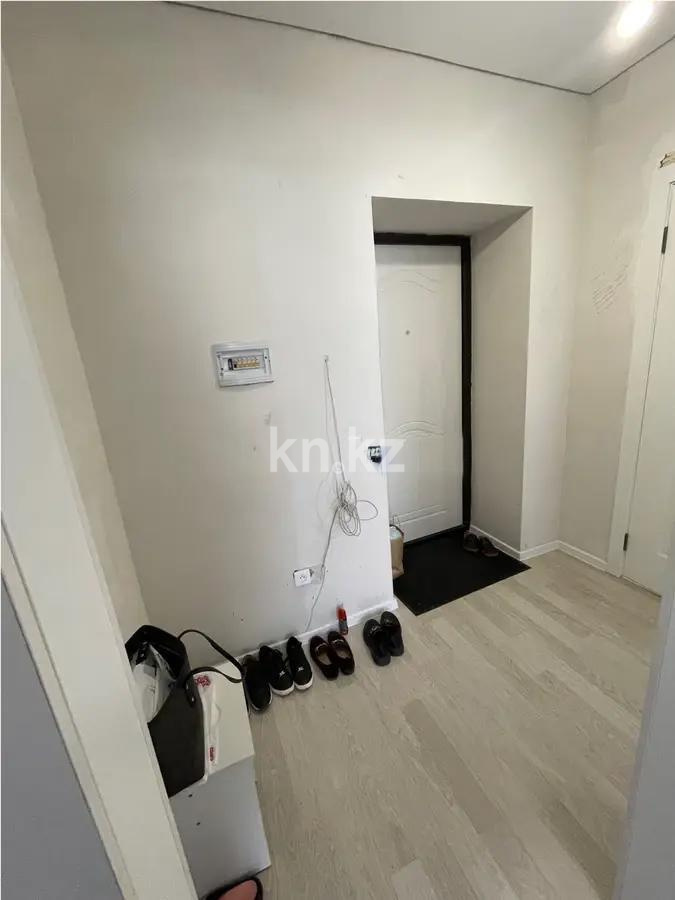 Продажа 1-комнатной квартиры, 39 м², ул. Болекпаева, дом  19 в Астане - фото 4