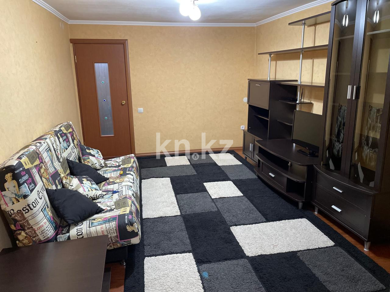 Продажа 1-комнатной квартиры, 40 м², ул. Ермекова в Караганде - фото 2