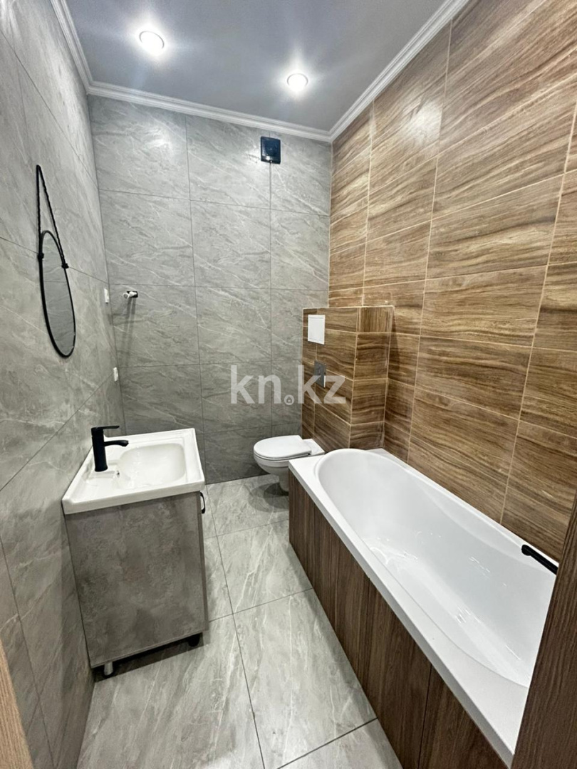 Продажа 2-комнатной квартиры, 42 м², ул. Университетская, дом  18 - Продажа квартир в Караганде с фото фото 5 из 9