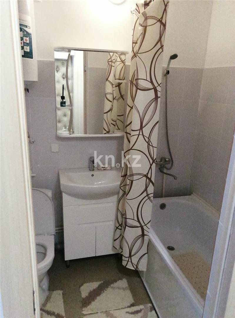 Продажа 2-комнатной квартиры, 54 м², ул. Ашимова, дом  28 - Продажа  двухкомнатных квартир в Караганде фото 11 из 14