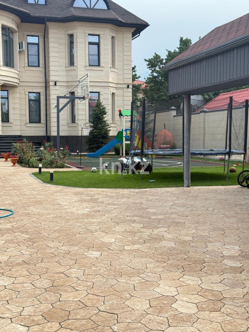 Продажа 7-комнатного дома, 750 м², мкр-н Мамыр-4, дом  41 - Продажа домов, коттеджей в Алматы без посредников фото 4 из 19