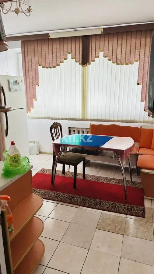 Продажа 4-комнатной квартиры, 74 м², мкр-н Самал-2, дом  48 в Алматы - фото 4