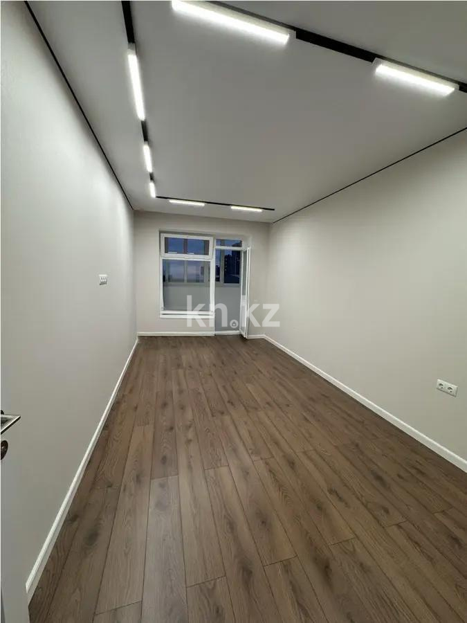 Продажа 2-комнатной квартиры, 55 м², ул. Байтурсынова, дом  36/1 в Астане - фото 2