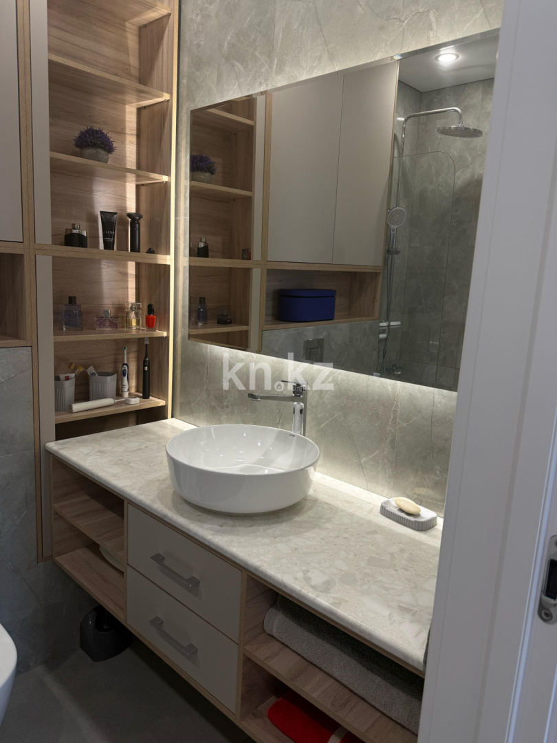 Продажа 3-комнатной квартиры, 95 м², пр. Туран, дом  55 - ул. Орынбор в Астане - фото 18