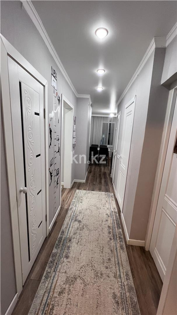 Продажа 3-комнатной квартиры, 65 м², ул. Рыскулова - Продажа  трехкомнатных квартир в Караганде фото 18 из 22