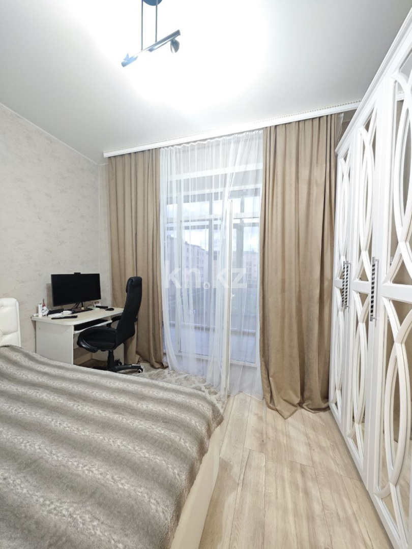 Продажа 3-комнатной квартиры, 84 м², ул. Муканова в Караганде - фото 9