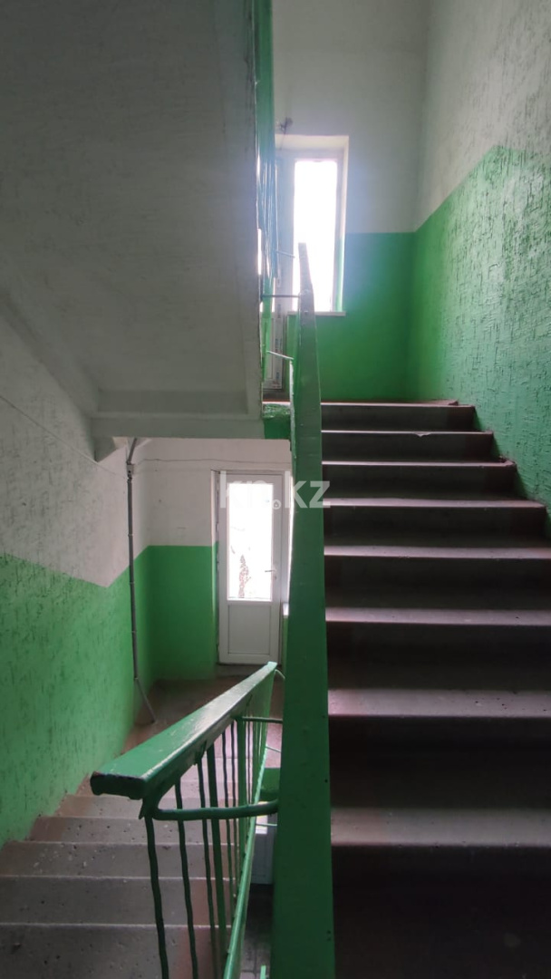 Продажа 1-комнатной квартиры, 37 м², Алатау, дом  3 - Продажа и аренда недвижимости в Таразе фото 1 из 12