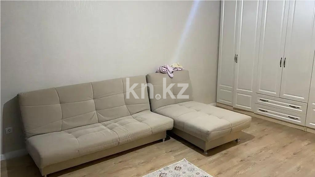 Продажа 1-комнатной квартиры, 43 м², ул. Сыганак, дом  1 в Астане