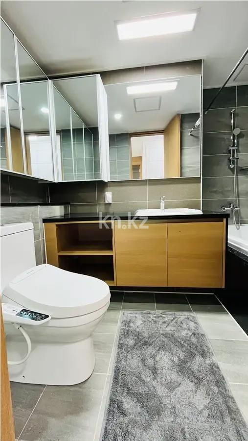 Продажа 2-комнатной квартиры, 76 м², пр. Кабанбай батыра, дом  43в в Астане - фото 3