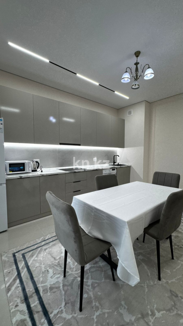 Аренда 2-комнатной квартиры посуточно, 72 м², ул. Рыскулова, дом  33/2 - Продажа квартир в Шымкенте фото 9 из 17