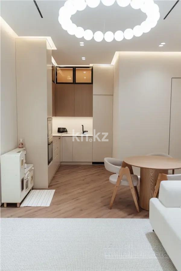 Продажа 3-комнатной квартиры, 90 м², ул. Кажымукана, дом  105 в Алматы - фото 2