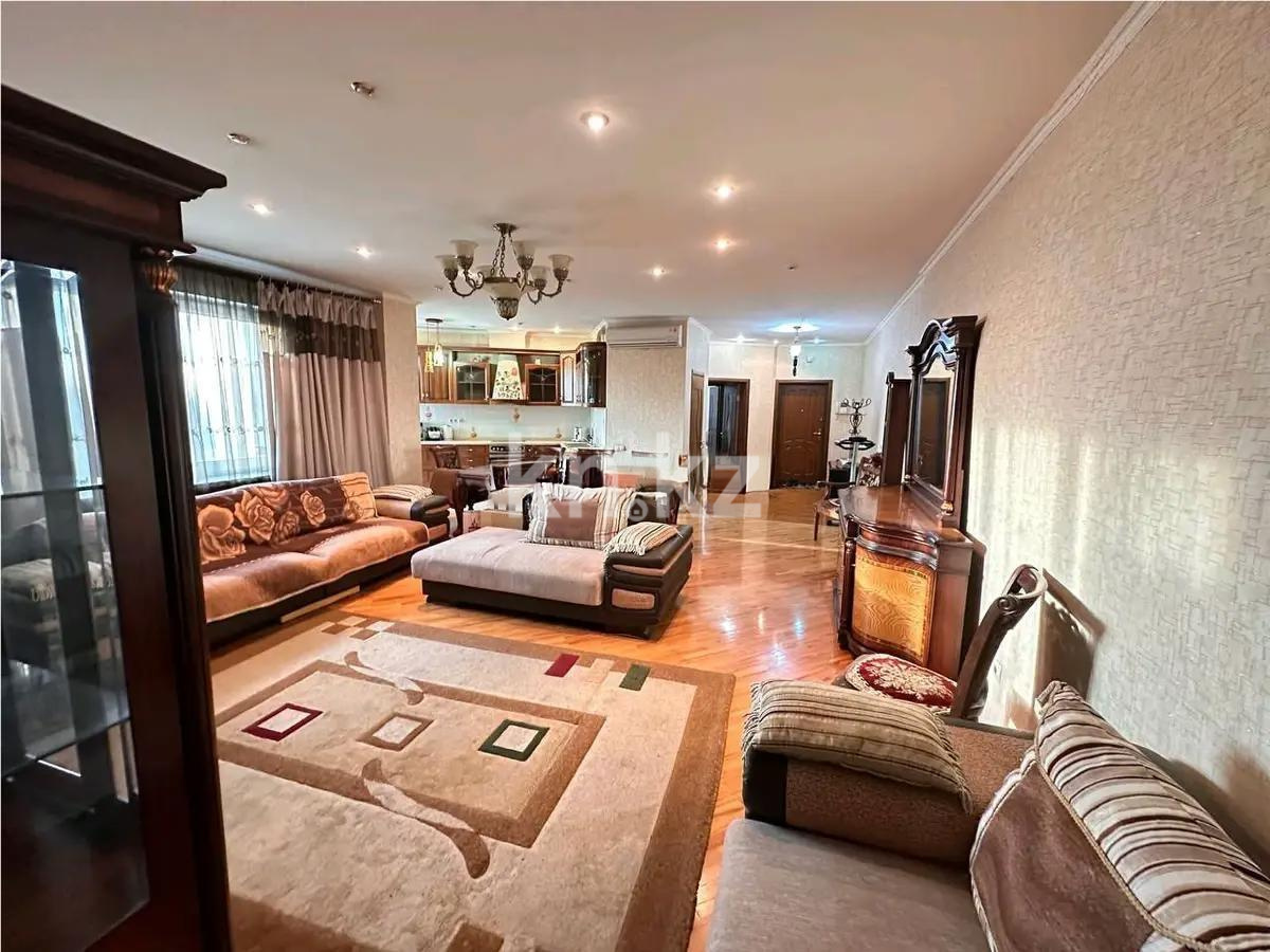 Продажа 3-комнатной квартиры, 117 м², ул. Кабанбай батыра, дом  87 - Продажа  трехкомнатных квартир в Алматы фото 1 из 7