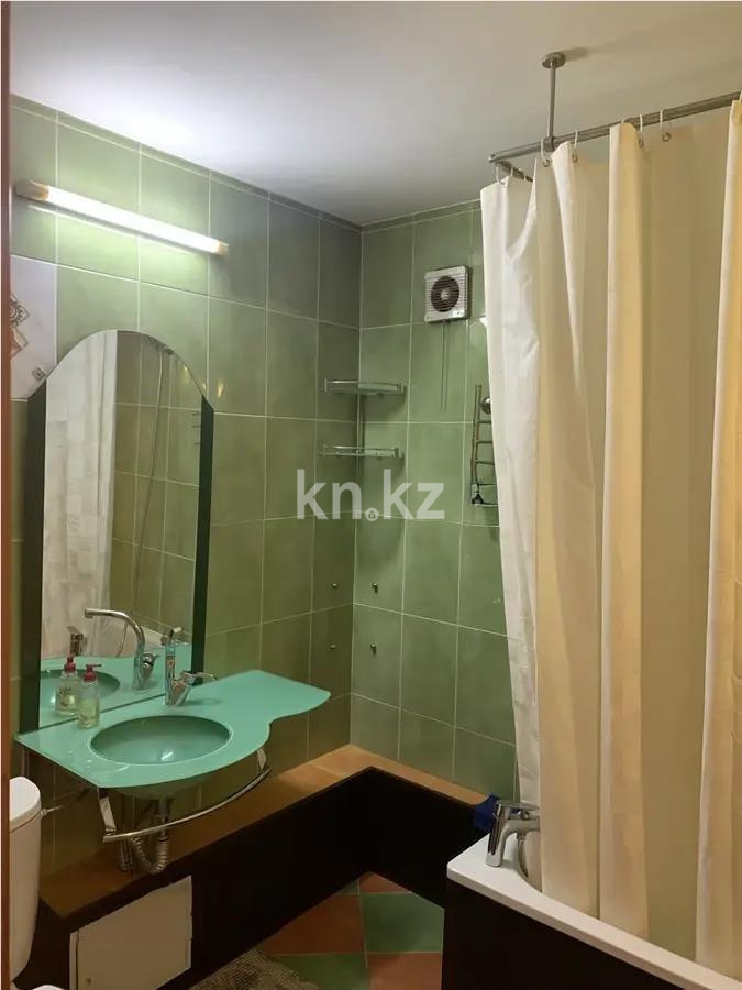 Продажа 4-комнатной квартиры, 74.3 м², 12 мкр., дом  16 - Продажа квартир в Алматы фото 5 из 6