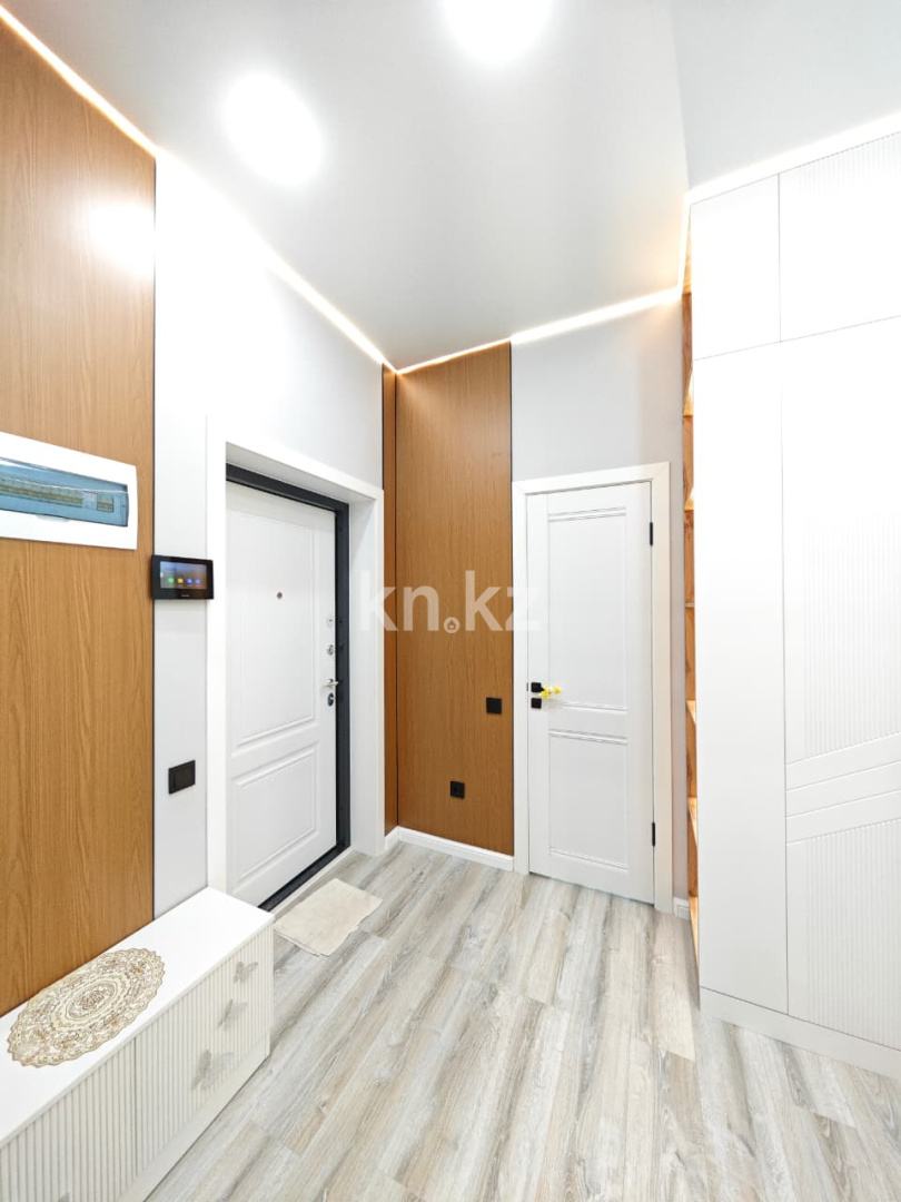 Продажа 2-комнатной квартиры, 61 м², ул. Университетская, дом  18 - Продажа  двухкомнатных квартир в Караганде фото 16 из 19