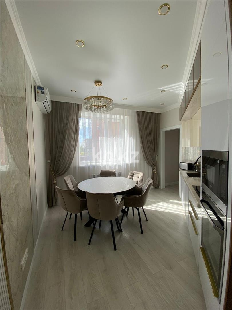 Продажа 3-комнатной квартиры, 107 м², ул. Муканова - Продажа  трехкомнатных квартир в Караганде фото 9 из 18