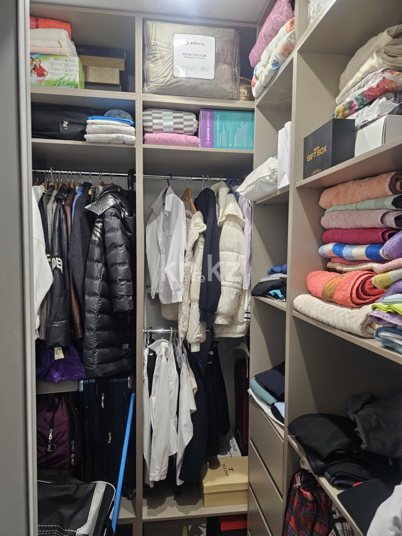 Продажа 3-комнатной квартиры, 95 м², ул. Таттимбета, дом  3/11 - Продажа  трехкомнатных квартир в Караганде без посредников фото 13 из 14