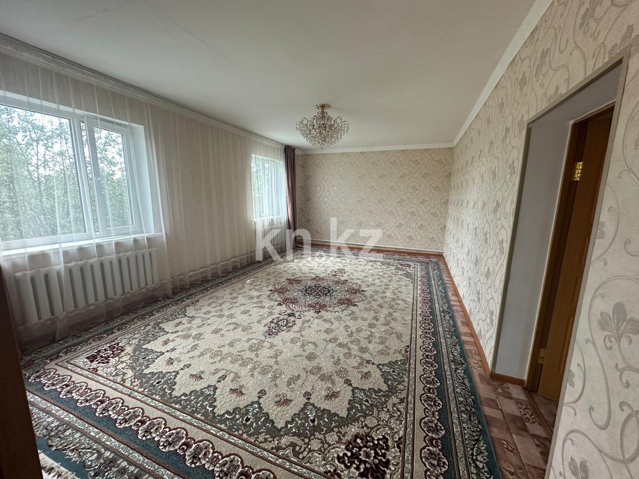 Продажа 5-комнатного дома, 169 м² - Продажа баз, складов и промышленной недвижимости в Атырау фото 1 из 34
