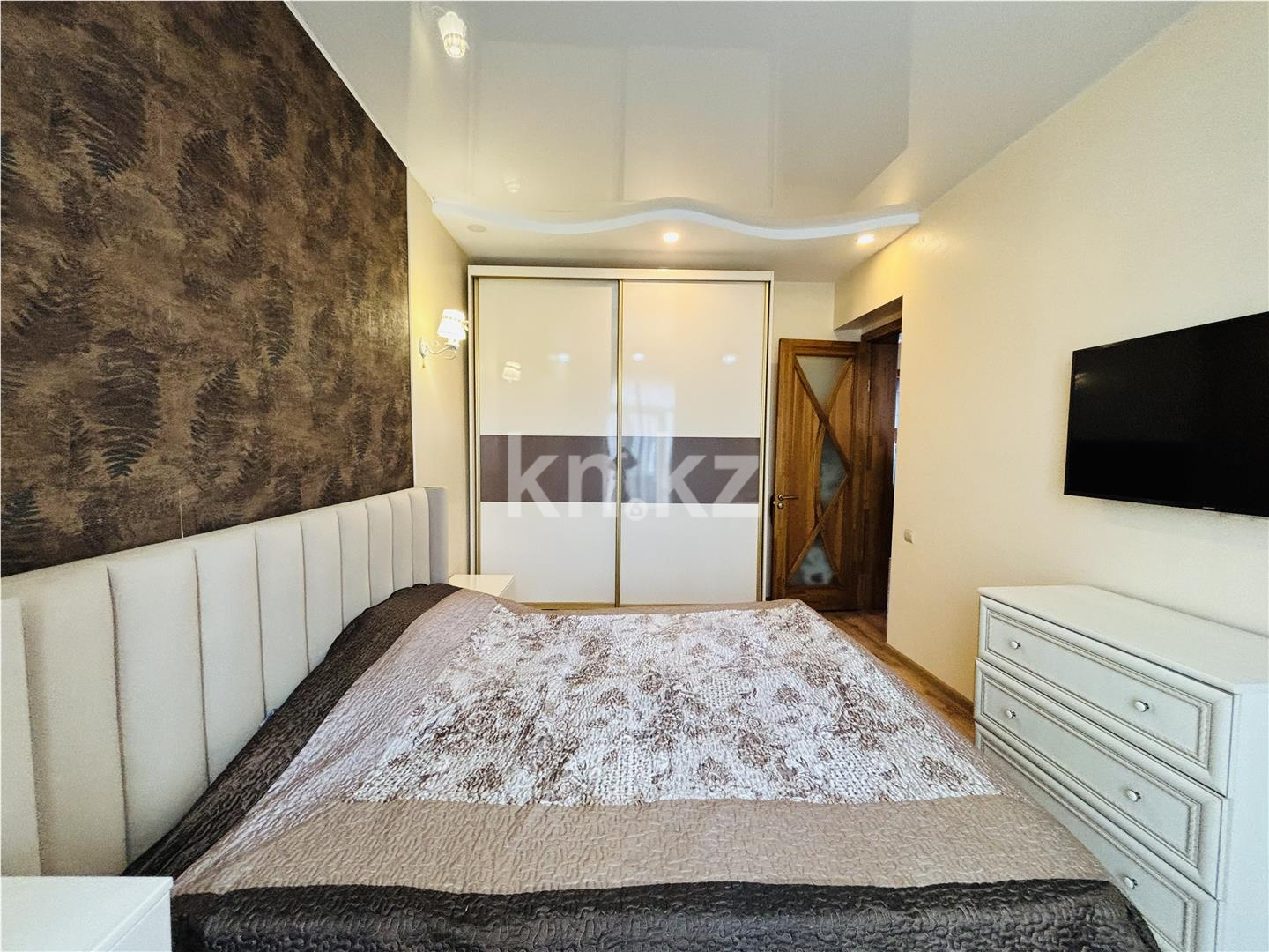 Продажа 2-комнатной квартиры, 56 м² - Продажа двухкомнатных квартир в Караганде - страница 4 фото 7 из 25