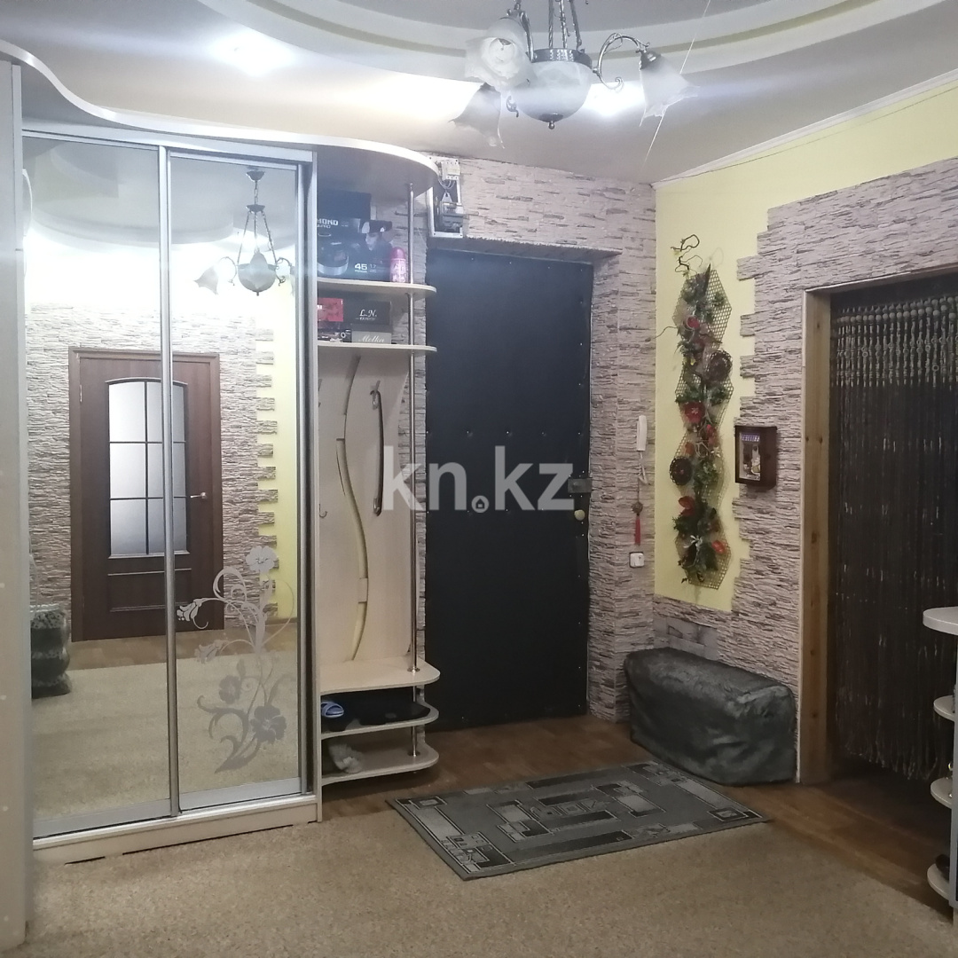 Продажа 3-комнатной квартиры, 86 м² - Продажа жилой и коммерческой недвижимости в Усть-Каменогорске фото 21 из 26